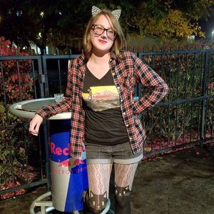 Meet your Posher, Kenzie